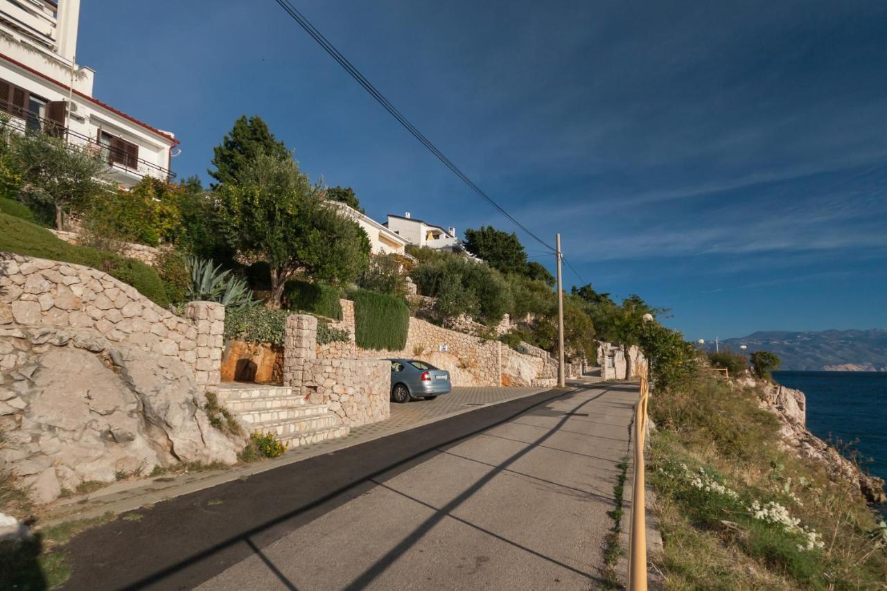 Appartamento Lori Baška Esterno foto