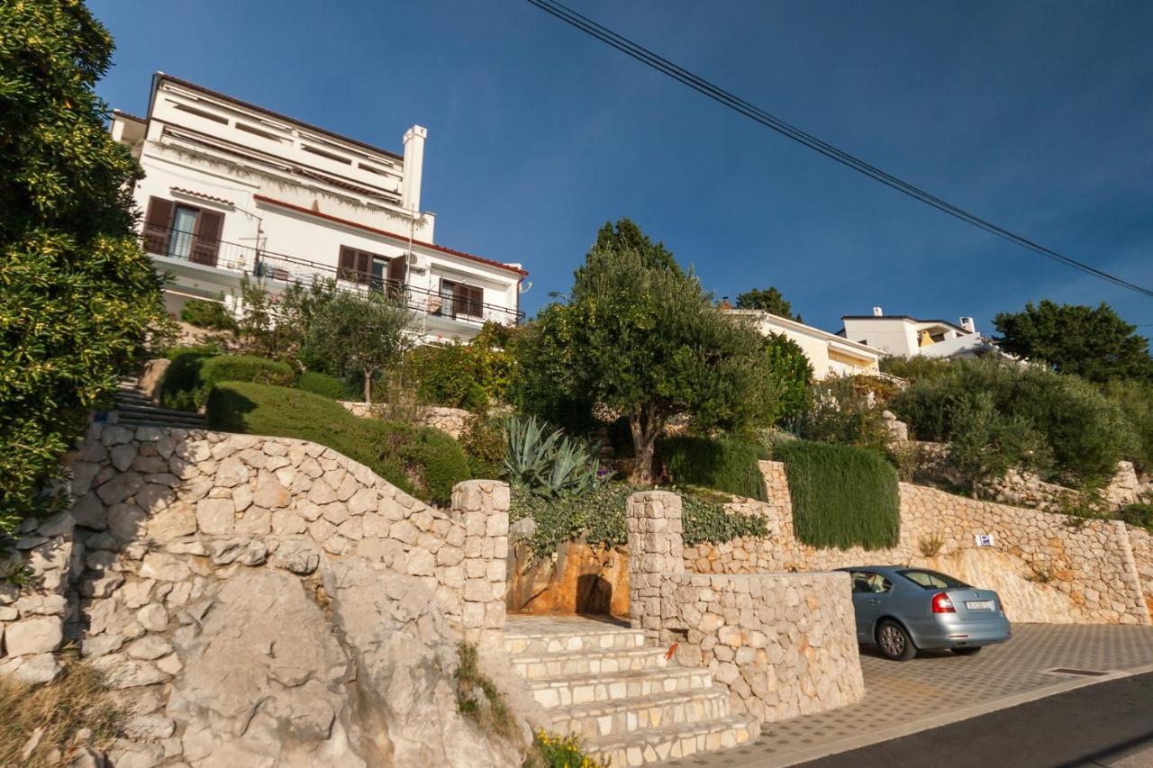 Appartamento Lori Baška Esterno foto